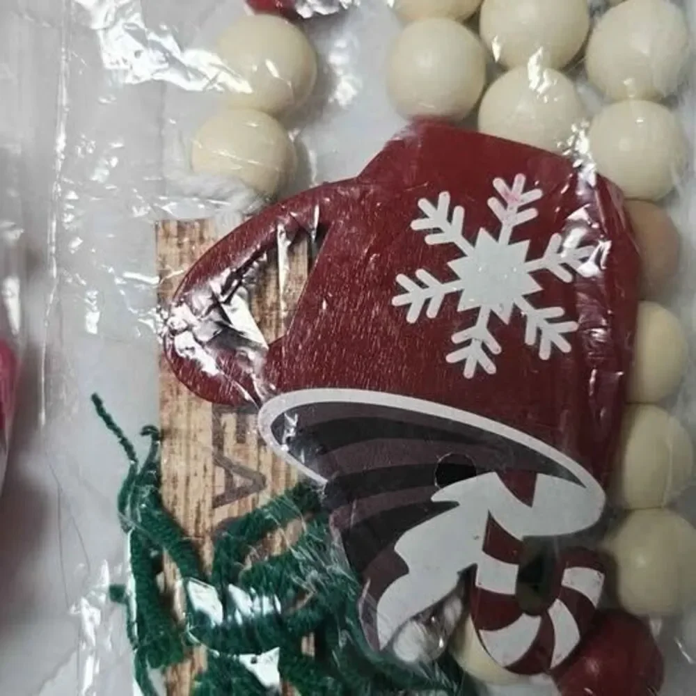 Holiday wood bead garland 4 packs 2 Snowflake, 1 peppermint and 1 Coca mug great